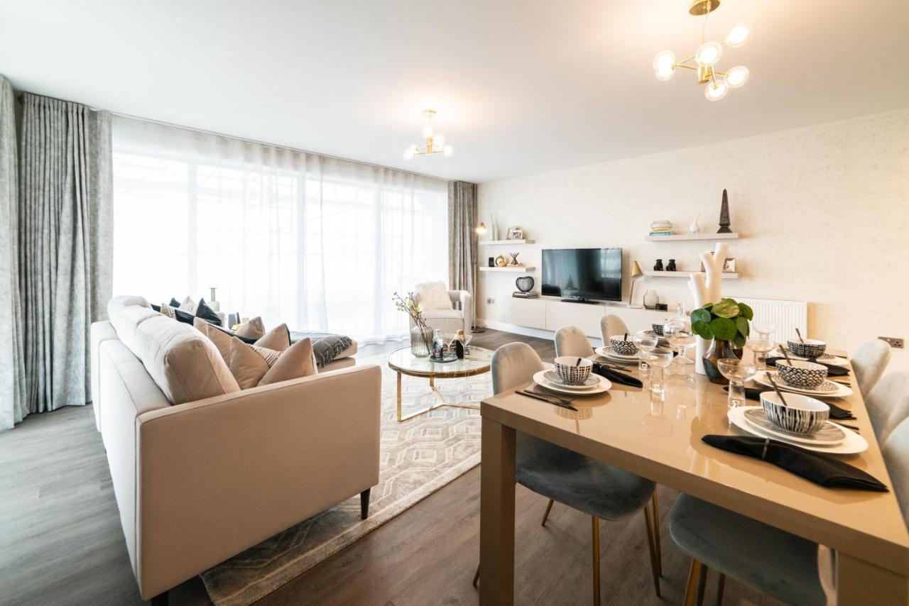 Seven Living Ashford - Modern And Spacious Apartments Ngoại thất bức ảnh