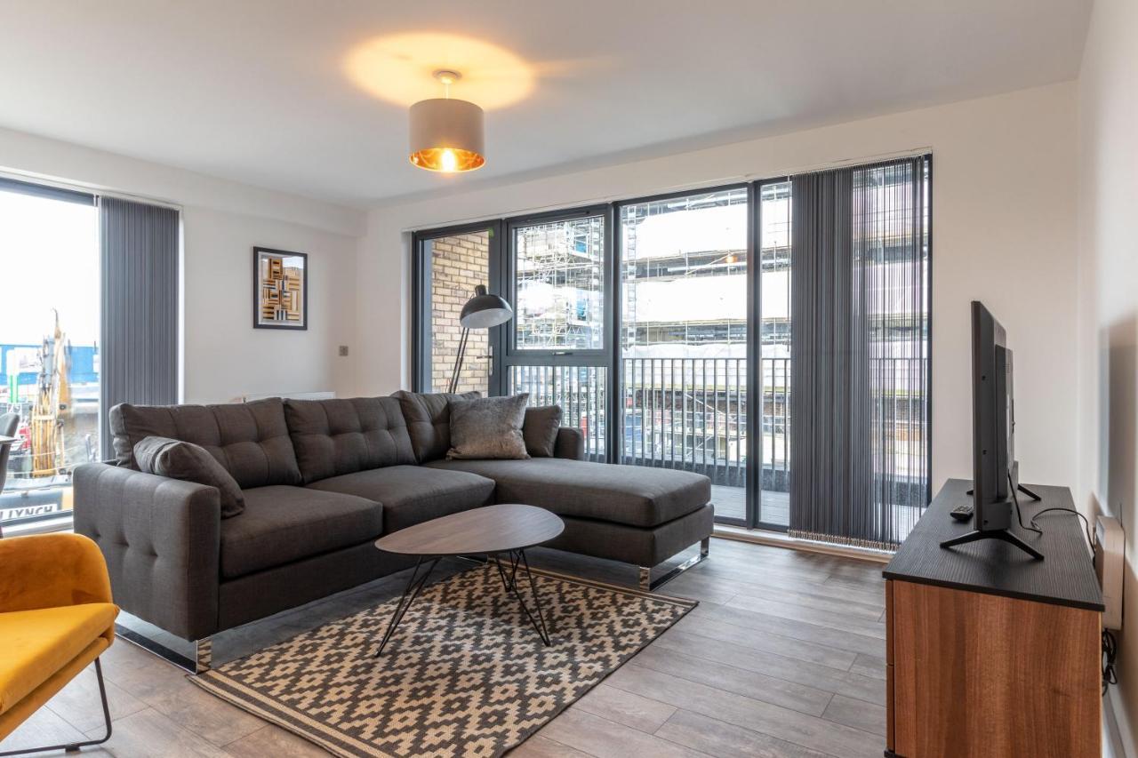 Seven Living Ashford - Modern And Spacious Apartments Ngoại thất bức ảnh