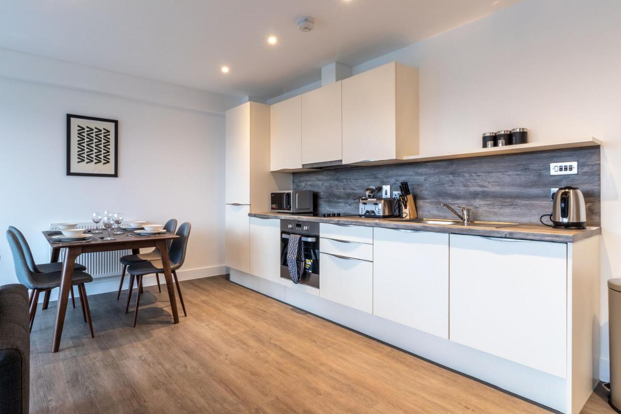 Seven Living Ashford - Modern And Spacious Apartments Ngoại thất bức ảnh
